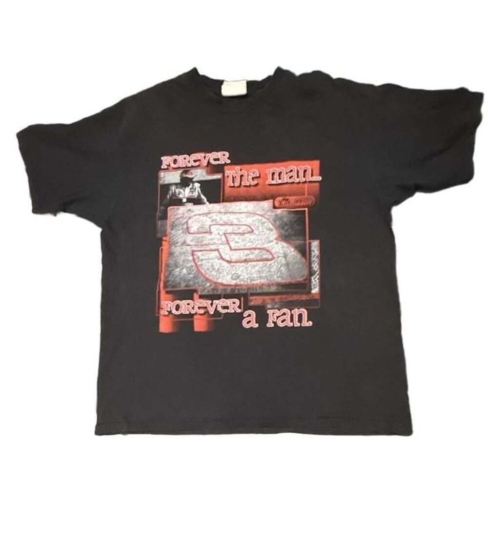 Chase Authentics Dale Earnhardt T-Shirt Size Large Black Forever A Fan